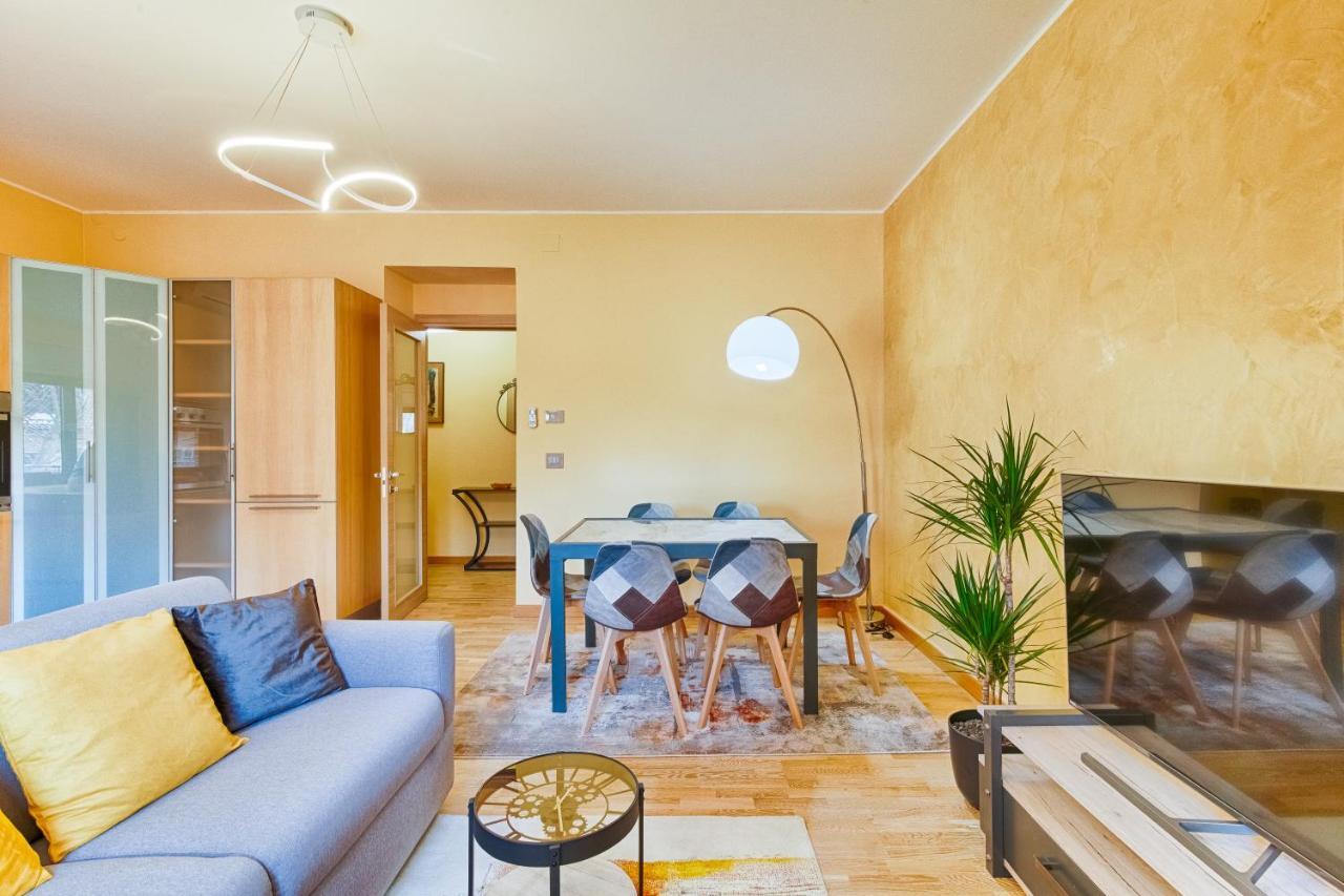 Frida Apartment Nuovo Luminoso Con Vista Aperta 트리에스테 외부 사진